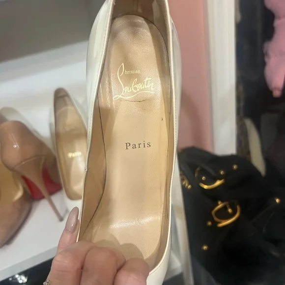 Christian Louboutin size 39 So Kate - White High Patent Leather Heels - Picture 6 of 8